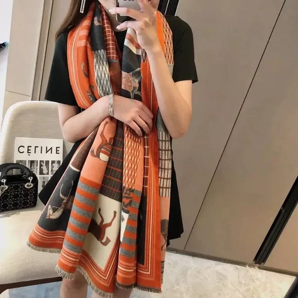 Reversible New Western Horse Scarf Shawl Pashmina Blanket Wrap - Picture 4 of 14